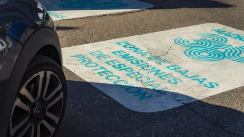 Ya es oficial: Madrid permite circular a los coches más contaminantes sin etiqueta