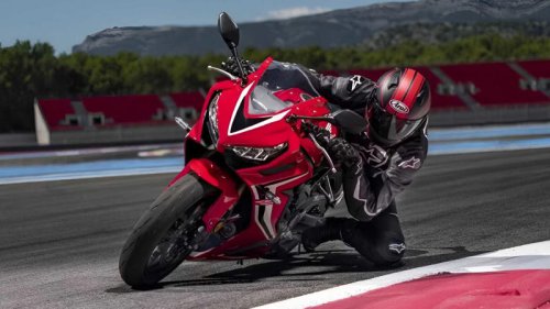 2026 Yamaha R7 vs Honda CBR650R: Performance specs comparison