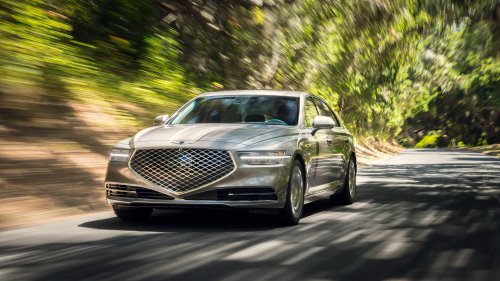 Used Genesis G90 offers luxurious interior at $30,000 price point