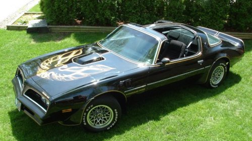 12 classic cars that remain surprisingly affordable today