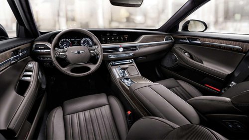 Used Genesis G90 offers luxurious interior at $30,000 price point