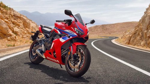 2026 Yamaha R7 vs Honda CBR650R: Performance specs comparison
