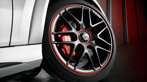 SUV, The performance SUV market would be nothing without the GLE 63 AMG