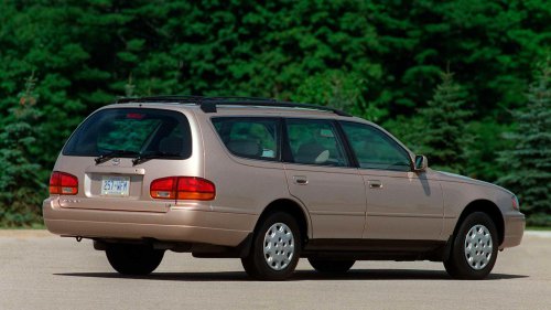 10 station wagons that offer better value than modern SUVs