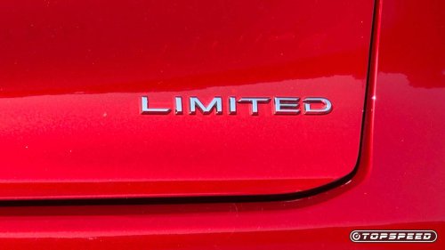 Toyota Crown Platinum: Hybrid sedan combines Honda reliability with BMW performance