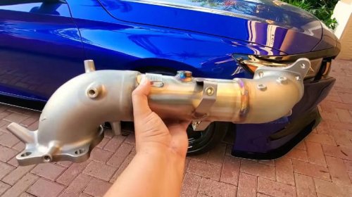 What's the performance difference between catted and catless downpipes?