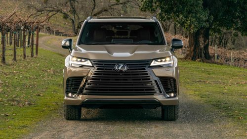 The luxury SUV that delivers high-end comfort with low-stress ownership