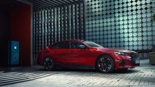 BMW, BMW i5, BMW i5 M60: Should you buy the top-tier electric sedan