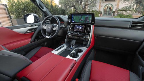 The luxury SUV that delivers high-end comfort with low-stress ownership