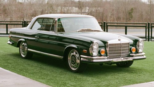 Mercedes, Old Mercedes 280SE restomod combines timeless style with an AMG V8