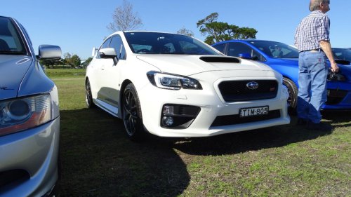 10 classic performance cars that still feel fast today