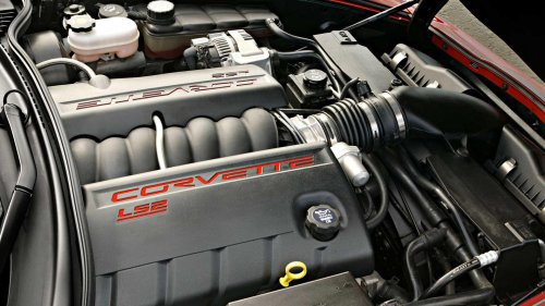 2005 Chevrolet Corvette C6: Affordable 400-horsepower sports car