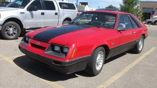 10 classic performance cars that still feel fast today