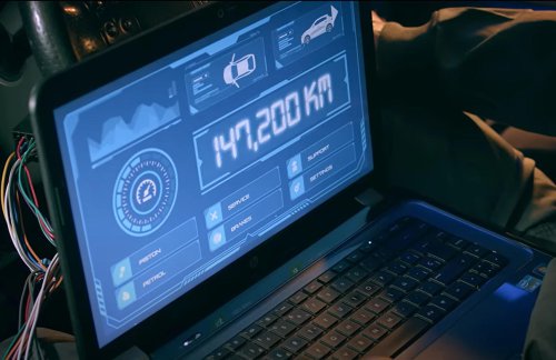 Mercedes | Compra el Mercedes de sus sueños, destapa un fraude de 160.000 kilómetros y la justicia no le da la razón