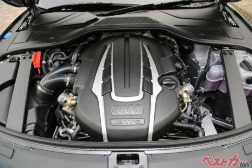 アウディ渾身のビッグマイナーチェンジでフラッグシップモデルはどう変貌した? 3代目A8試乗【ベストカーアーカイブス2014】