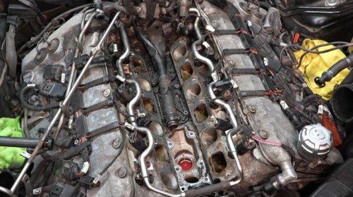Bentley, Bentley Flying Spur, Volkswagen, The saga of this cheap Bentley Flying Spur shows off just how tough Volkswagen's W12 can be