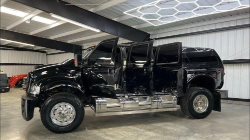10 big-time builds from Shaq’s personal garage