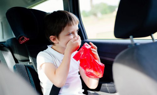 Cada vez que me subo a un Uber, me mareo: la ciencia explica el motivo y ahora lo entiendo todo