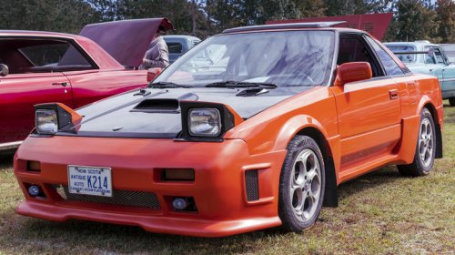 5 cars that flopped in the '80s, but younger generations love
