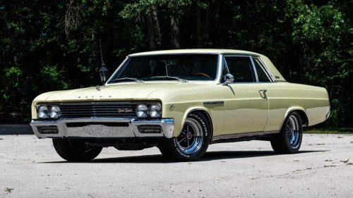 Chevrolet's ultra-rare sedan that ran a 13-second 1/4 mile in 1966