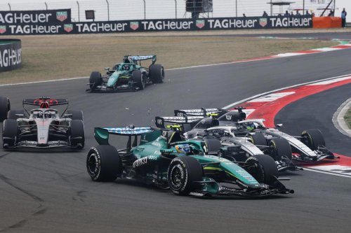 Fernando Alonso y las cinco posiciones de la vergüenza: normal que abandonara