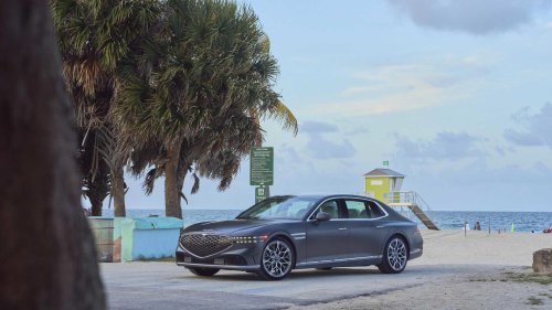 2026 Lexus LS 500 vs 2026 Genesis G90 — which is a better buy?