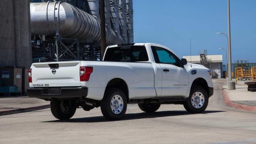 2015 Nissan Frontier: America's most reliable pickup truck for under $10k