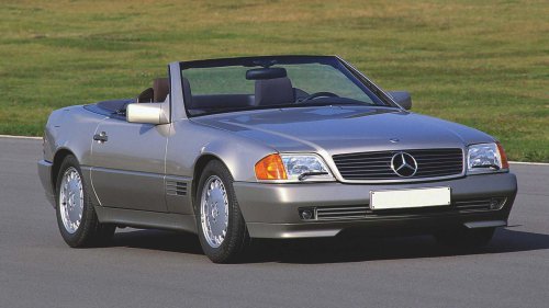 The R129 Mercedes-Benz SL320, the last inline-six SL, is perfect for budget buyers