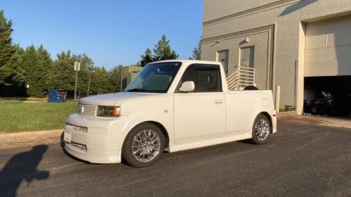 Volvo 240, BMW Z3, Peugeot 205: The dopest cars I found for sale online