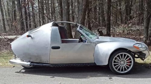 Volvo 240, BMW Z3, Peugeot 205: The dopest cars I found for sale online