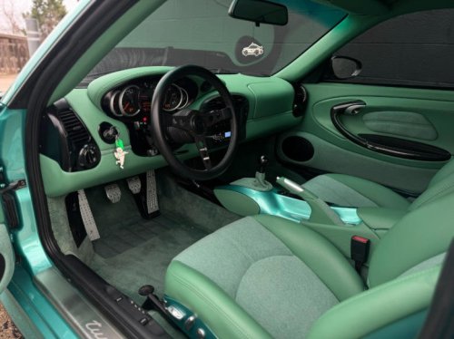 My Porsche 996 Turbo has a new interior and this is the best day ever