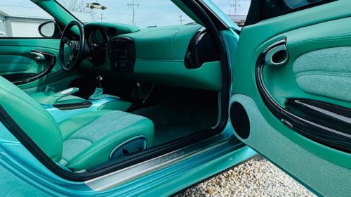 Porsche, My Porsche 996 Turbo has a new interior and this is the best day ever