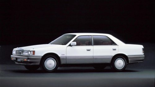 Ferrari | Mazda | Ferrari tiene un problema con su primer coche eléctrico, y Mazda está metida en el ajo