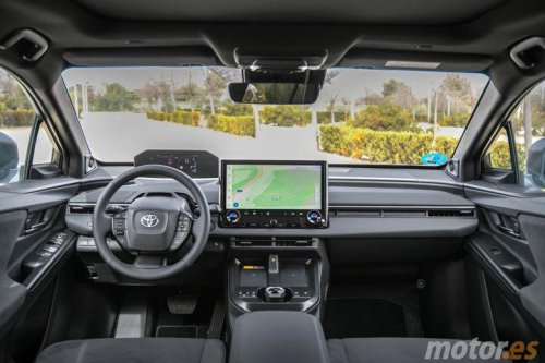 He descubierto por qué el apellido «Plus» del Toyota C-HR+ es el salto eléctrico que la marca necesitaba