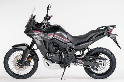 ホンダ「Eクラッチ」革命が加速。モーターサイクルショーで鮮烈デビューを果たす3台をチェック!