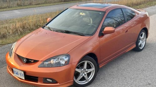 The forgotten Japanese luxury coupe that's fun, cheap, and reliable