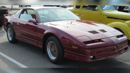 Muscle Cars, 10 muscle cars from the 1980s that kept performance alive during difficult years