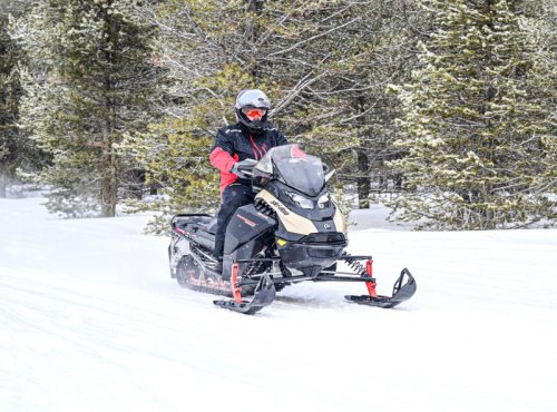 I test Ski-Doo's 2027 range in Yellowstone & their line-up this year is impressive