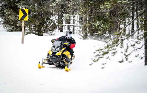 I test Ski-Doo's 2027 range in Yellowstone & their line-up this year is impressive