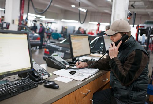 Why fixing your own car is a political issue