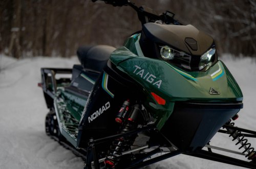 Taiga lanza motos de nieve eléctricas de última generación