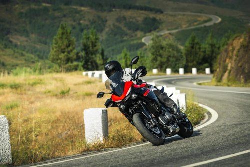 La Yamaha Tracer 7 automatiza la aventura