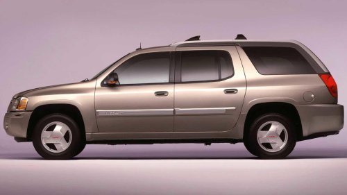 SUV, GMC, SUV or pickup? With the GMC Envoy XUV, you could have both