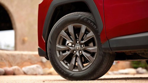 2026 Toyota RAV4 hybrid: Smart features and tech-heavy interior