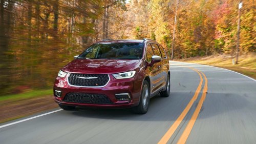 Chrysler, AWD, 2022 Chrysler Pacifica Pinnacle AWD: A luxury minivan review