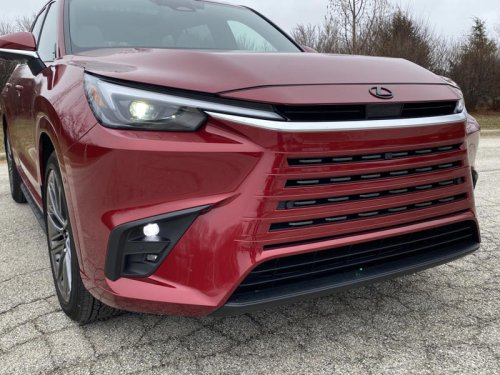 I drove the 2026 Lexus TX 350 Premium AWD. Here's my honest review