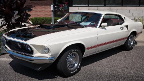 10 muscle cars that still dominate car shows today