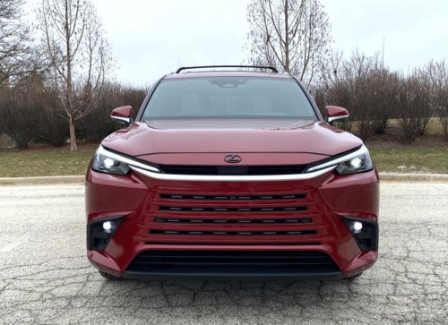 I drove the 2026 Lexus TX 350 Premium AWD. Here's my honest review