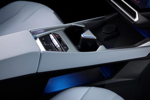 Gallery: 2027 BMW Neue Klasse i3 photos