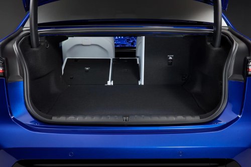 Gallery: 2027 BMW Neue Klasse i3 photos